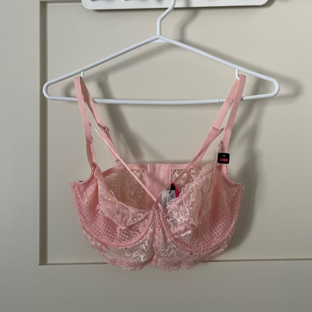 La senza bra 34DD